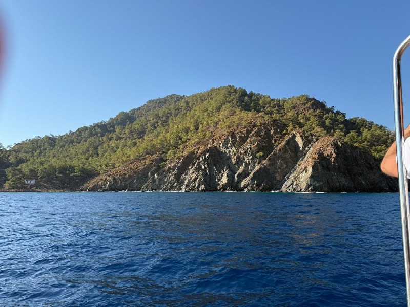 Antalya Suluada Island Boat Trip with Hotel Pickup & Lunch | ®ExcursionMania