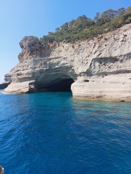 Antalya: Kemer Mega Star Boat Trip with Hotel Transfer | ®ExcursionMania