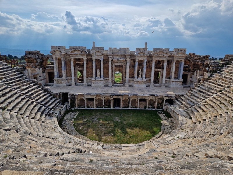 From Antalya: Full-Day Pamukkale & Hierapolis Tour w/Lunch | ®ExcursionMania