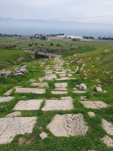 From Antalya: Full-Day Pamukkale & Hierapolis Tour w/Lunch | ®ExcursionMania