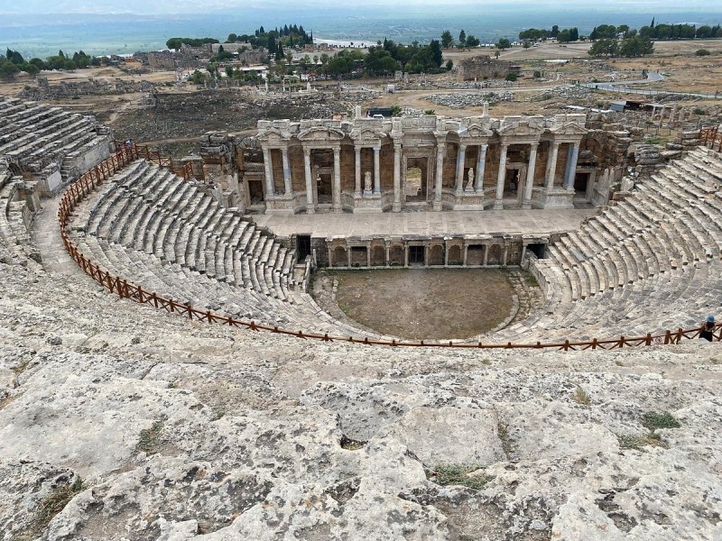 From Antalya: Full-Day Pamukkale & Hierapolis Tour w/Lunch | ®ExcursionMania