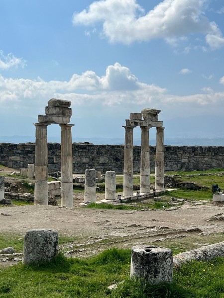 From Antalya: Full-Day Pamukkale & Hierapolis Tour w/Lunch | ®ExcursionMania