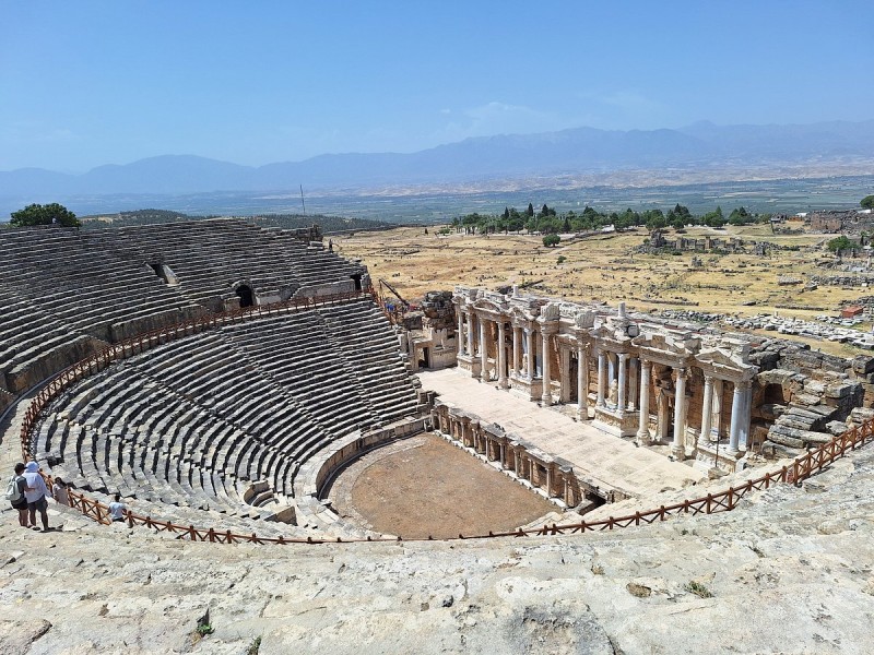 From Antalya: Full-Day Pamukkale & Hierapolis Tour w/Lunch | ®ExcursionMania