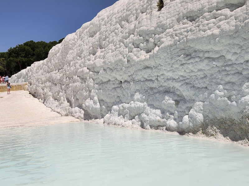 From Antalya: Full-Day Pamukkale & Hierapolis Tour w/Lunch | ®ExcursionMania