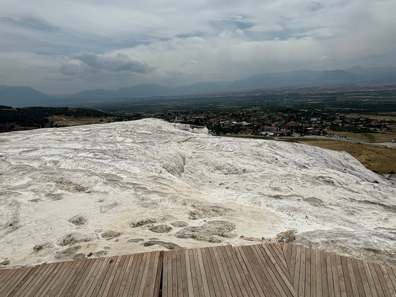 From Antalya: Full-Day Pamukkale & Hierapolis Tour w/Lunch | ®ExcursionMania