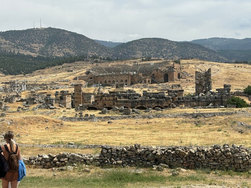From Antalya: Full-Day Pamukkale & Hierapolis Tour w/Lunch | ®ExcursionMania